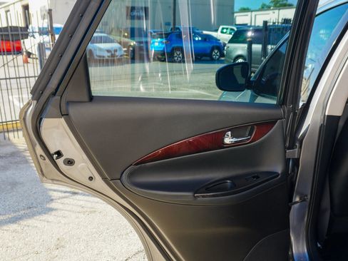 Used 2013 INFINITI EX37 Journey w/ Premium Pkg image 12