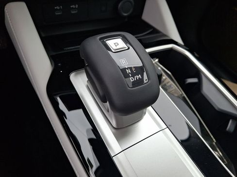 New 2026 Mitsubishi Outlander SE AWD/4WD image 9