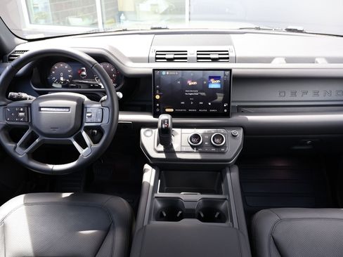 Used 2025 Land Rover Defender 110 S AWD/4WD image 24