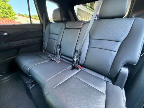 Used 2019 Honda Passport EX-L image 16