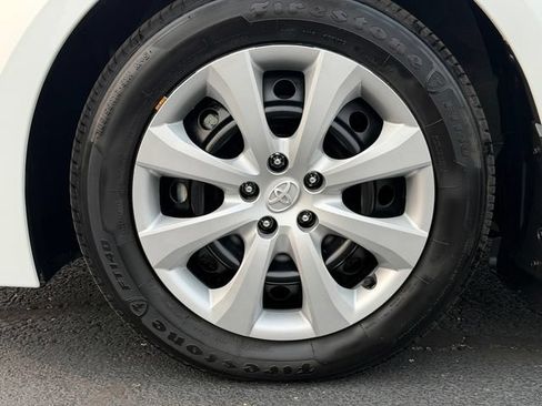 Certified 2025 Toyota Corolla LE FWD image 11