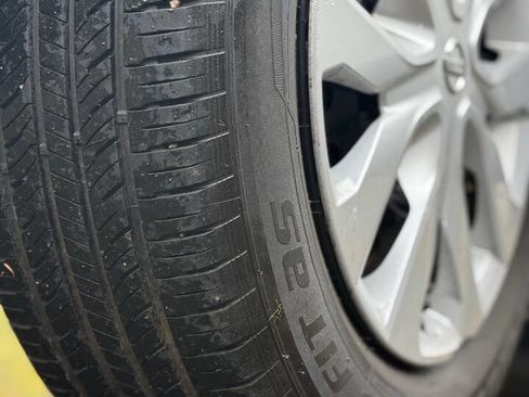 Used 2017 Nissan Rogue S w/ S Appearance Package image 14