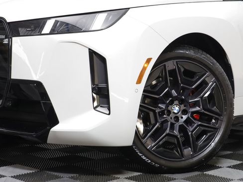 New 2026 BMW iX M70 image 3