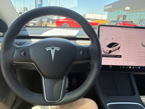 Used 2023 Tesla Model 3 Standard Range RWD image 15