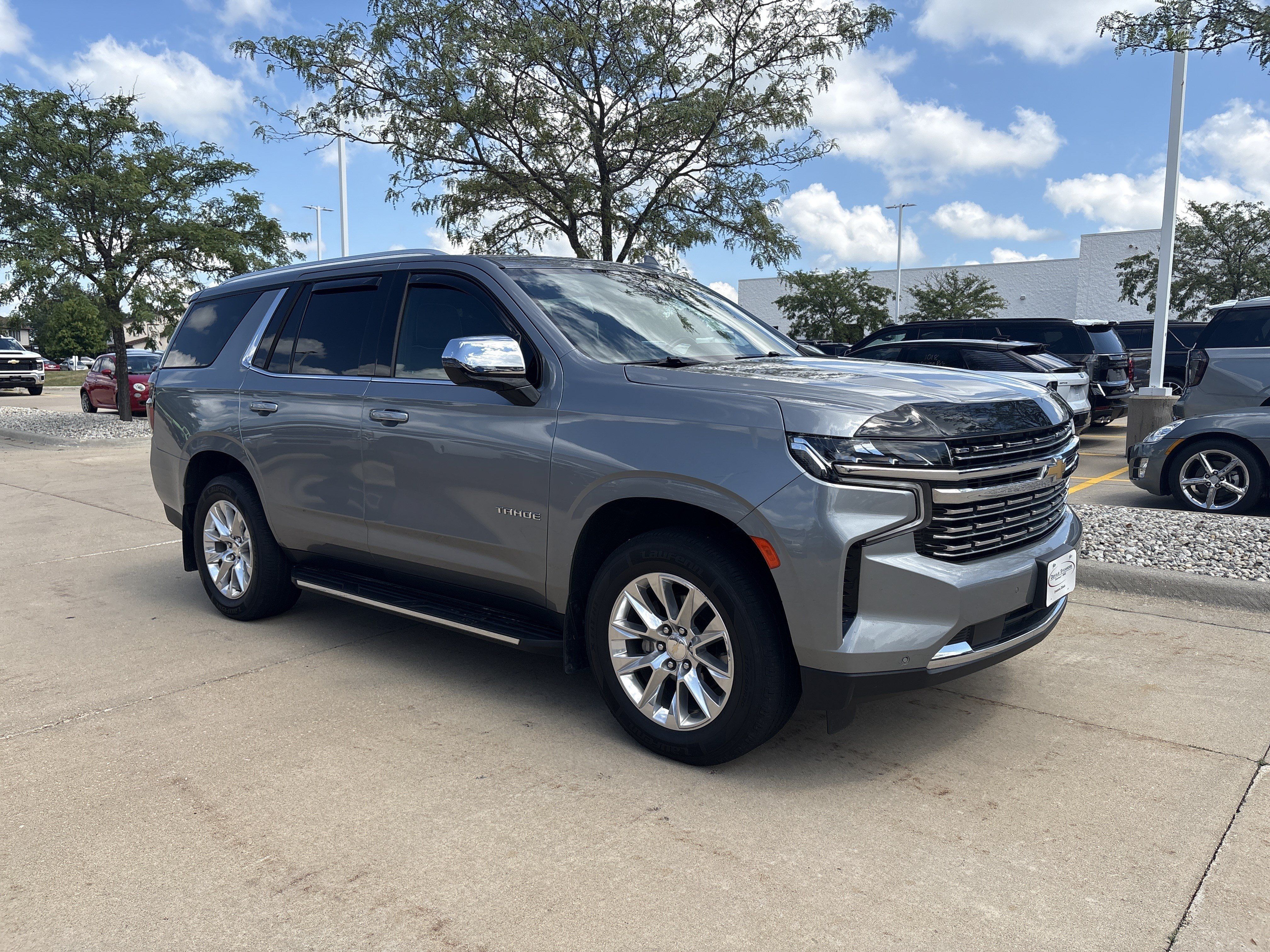 Used 2023 Chevrolet Tahoe Premier AWD/4WD image 15