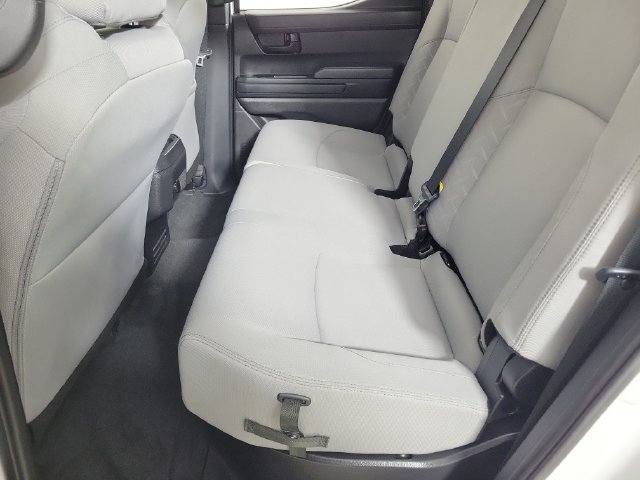 Used 2026 Toyota Tacoma SR5 AWD/4WD image 12