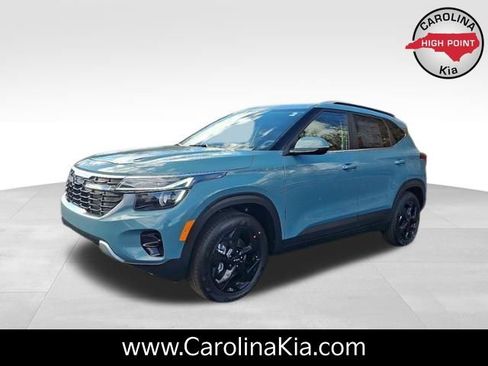 New 2026 Kia Seltos EX w/ EX Sunroof Package image 2