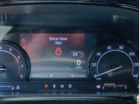 Used 2022 Lincoln Corsair AWD w/ Equipment Group 101A image 23