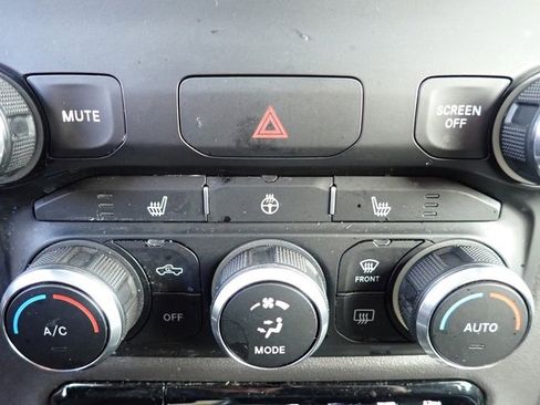 Used 2022 RAM 1500 Big Horn image 23