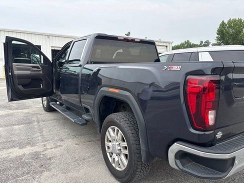 Used 2024 GMC Sierra 2500 SLE w/ SLE Value Package; AWD/4WD image 3