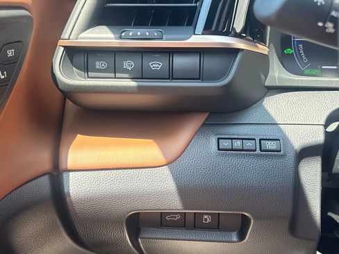 New 2026 Toyota Crown Signia AWD/4WD image 26