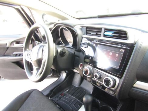 Used 2015 Honda Fit EX image 19