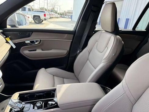 New 2026 Volvo XC90 B6 Ultra AWD/4WD image 18