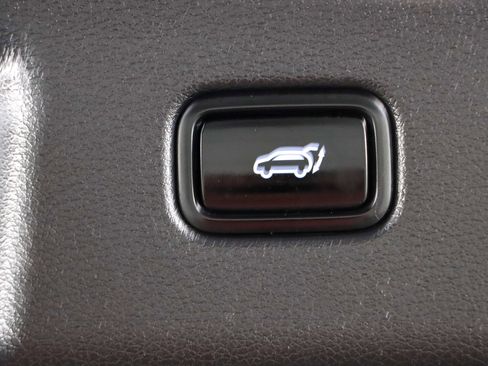 Used 2023 Hyundai Palisade Calligraphy image 33