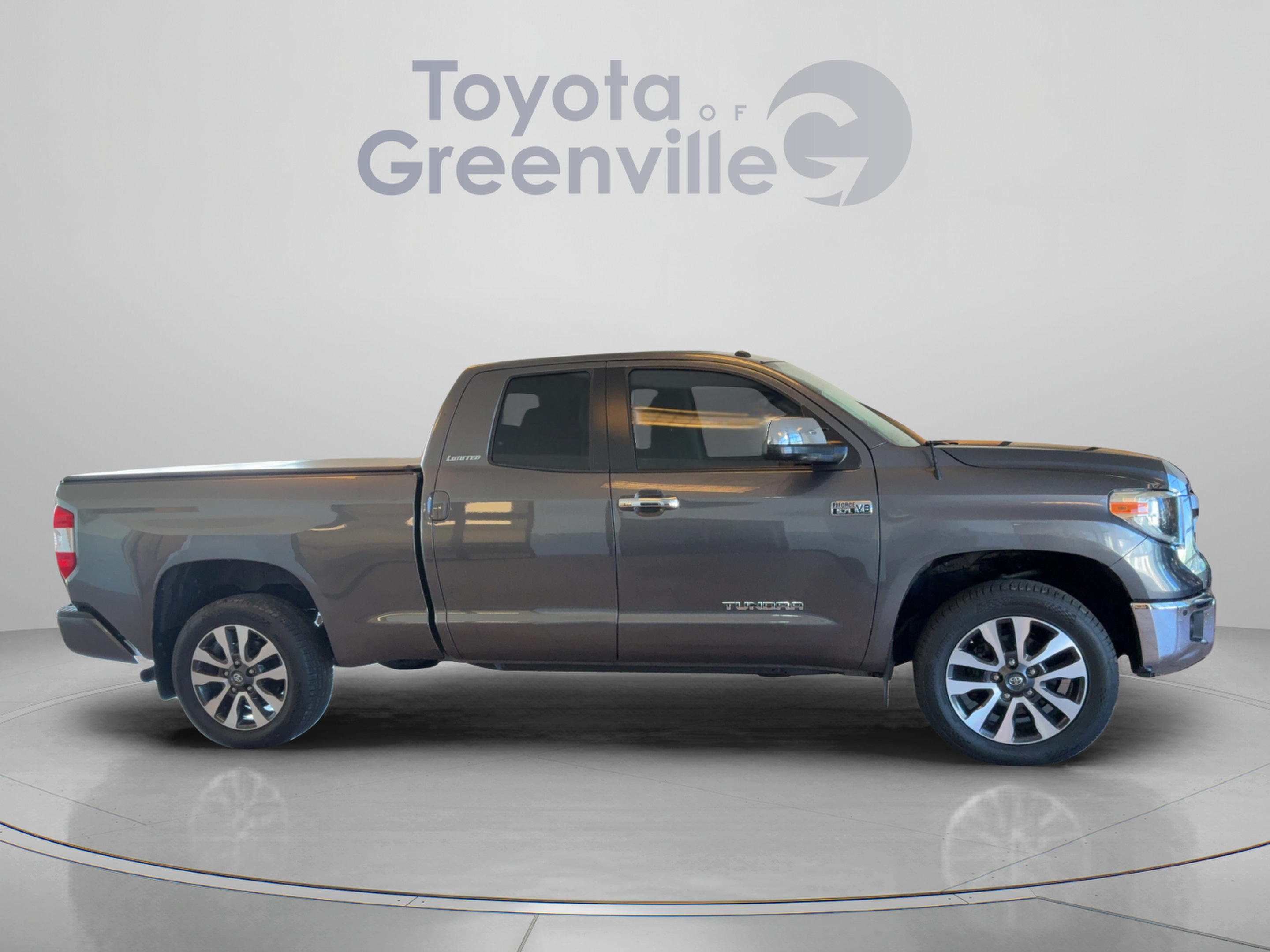 Used 2018 Toyota Tundra Limited w/ Limited Premium Package AWD/4WD image 7
