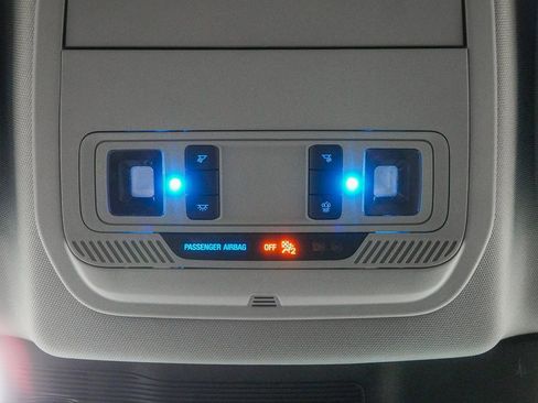 Used 2022 Ford Explorer Limited w/ Equipment Group 301A image 28