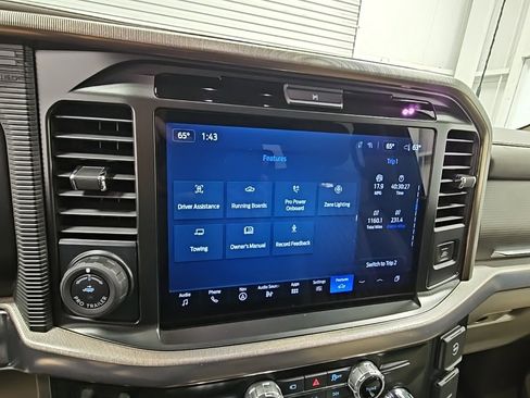 Used 2025 Ford F150 Platinum w/ Equipment Group 703A Plus image 19