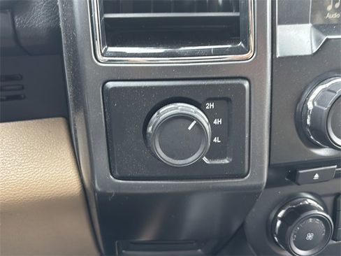 Used 2018 Ford F150 XLT w/ Equipment Group 301A Mid image 27