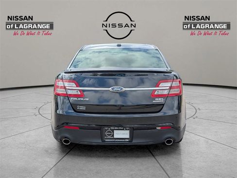 Used 2017 Ford Taurus SEL w/ Equipment Group 201A image 6