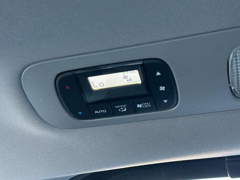 Used 2018 Honda Odyssey Elite image 13