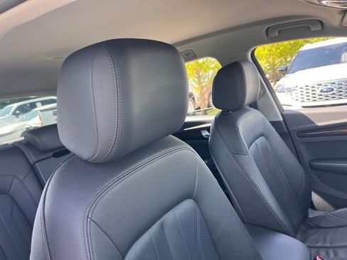 Used 2018 Audi Q5 2.0T Premium w/ Convenience Package AWD/4WD image 30