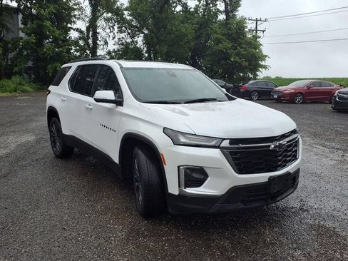 Certified 2024 Chevrolet Traverse RS AWD/4WD image 32