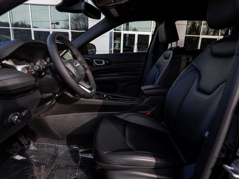 New 2026 Jeep Compass Limited AWD/4WD image 26