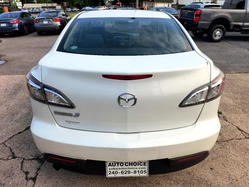 Used 2010 MAZDA MAZDA3 i Touring image 14