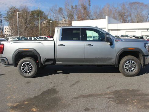 New 2026 GMC Sierra 2500 SLE image 8