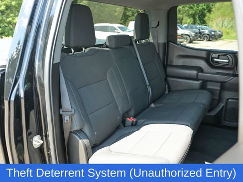 Used 2021 Chevrolet Silverado 1500 Custom w/ Rally Edition AWD/4WD image 34