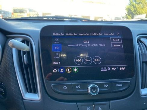 Used 2023 Chevrolet Malibu RS image 19