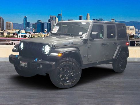 Used 2023 Jeep Wrangler Unlimited w/ 8.4" Radio Group AWD/4WD image 2