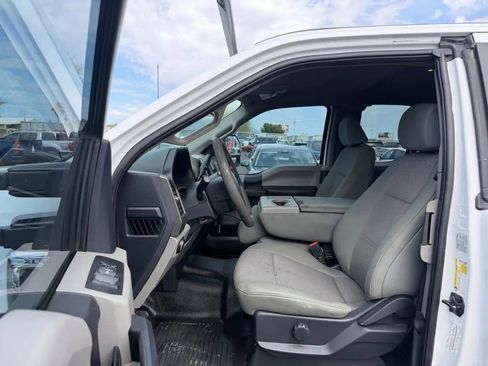 Used 2022 Ford F250 XL w/ Power Equipment Group RWD image 18