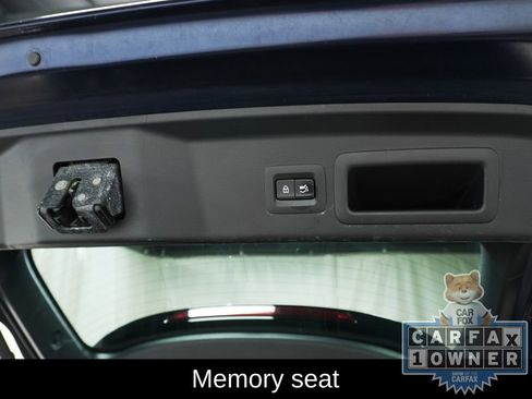 Used 2022 MAZDA CX-30 2.5 Turbo w/ Premium Package image 7