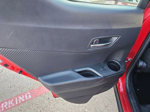 Used 2021 Toyota C-HR Nightshade image 12