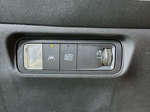 Used 2024 Honda Prologue Touring image 17
