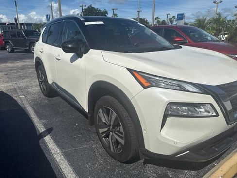 Used 2023 Nissan Rogue SL w/ SL Premium Package AWD/4WD image 9