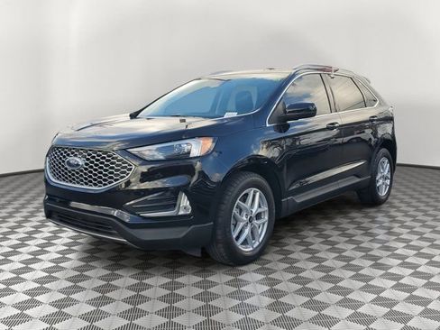 Certified 2023 Ford Edge SEL w/ Convenience Package image 3
