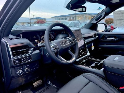 New 2026 GMC Yukon XL Denali w/ Sun & Power Step Package image 21