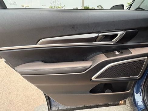 Used 2024 Kia Telluride S w/ S Sunroof Package FWD image 25