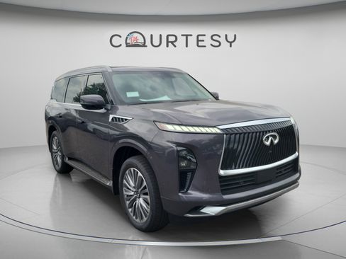 Certified 2026 INFINITI QX80 Luxe w/ Cargo Package AWD/4WD image 4