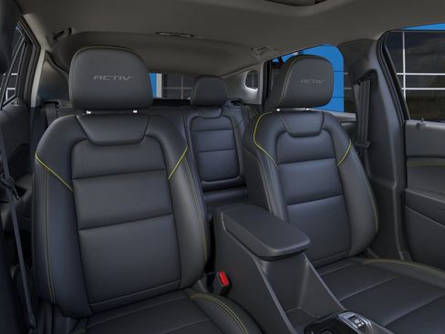New 2026 Chevrolet Trax ACTIV w/ Sunroof Package image 16