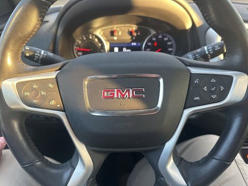 Certified 2022 GMC Terrain SLT w/ Infotainment Package II image 24
