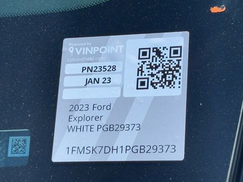 Used 2023 Ford Explorer XLT w/ Equipment Group 202A image 29