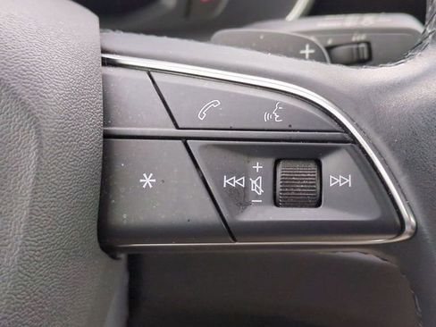 Used 2021 Audi Q3 2.0T Premium image 26