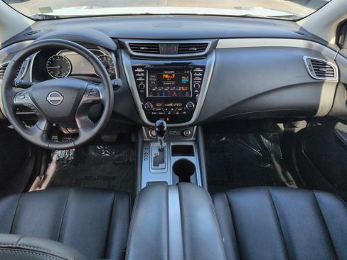Used 2024 Nissan Murano SV w/ SV Midnight Edition Package FWD image 15