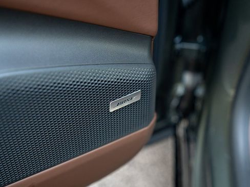 New 2025 Porsche Macan Turbo Electric image 11