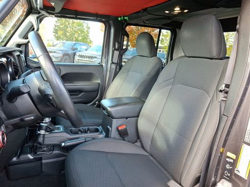 Certified 2022 Jeep Gladiator Sport image 24