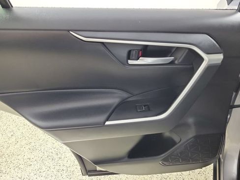 Used 2024 Toyota RAV4 XLE FWD image 14