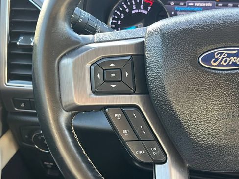 Used 2021 Ford Expedition Platinum AWD/4WD image 32